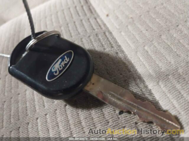 FORD EXPLORER SPORT TRAC LIMITED, 1FMEU53K57UB49524