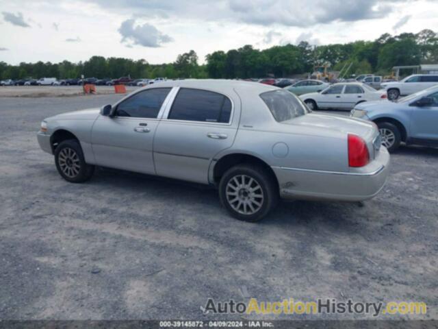 LINCOLN TOWN CAR SIGNATURE, 1LNHM81W76Y607964