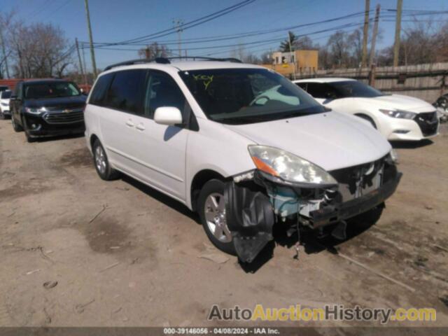 TOYOTA SIENNA XLE, 5TDZA22C86S556389