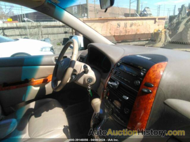 TOYOTA SIENNA XLE, 5TDZA22C86S556389