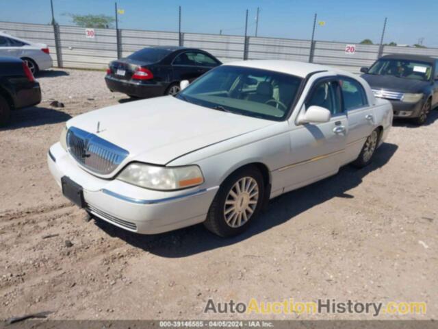 LINCOLN TOWN CAR EXECUTIVE, 1LNHM81W83Y695306