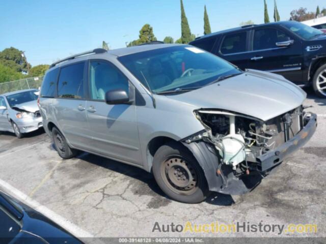 TOYOTA SIENNA LE, 5TDZK23C19S235262