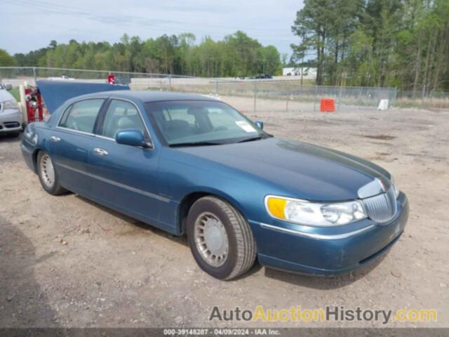 LINCOLN TOWN CAR EXECUTIVE, 1LNHM81W51Y645461