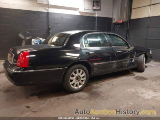 LINCOLN TOWN CAR SIGNATURE LIMITED, 2LNBL8CV9BX764936