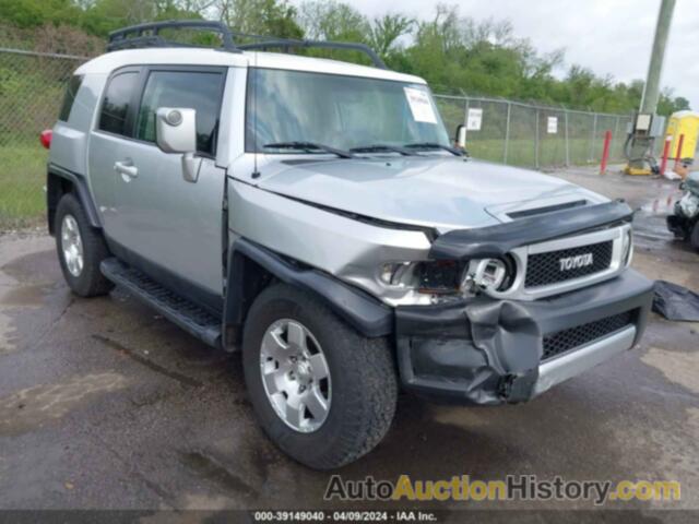 TOYOTA FJ CRUISER, JTEZU11F470016390