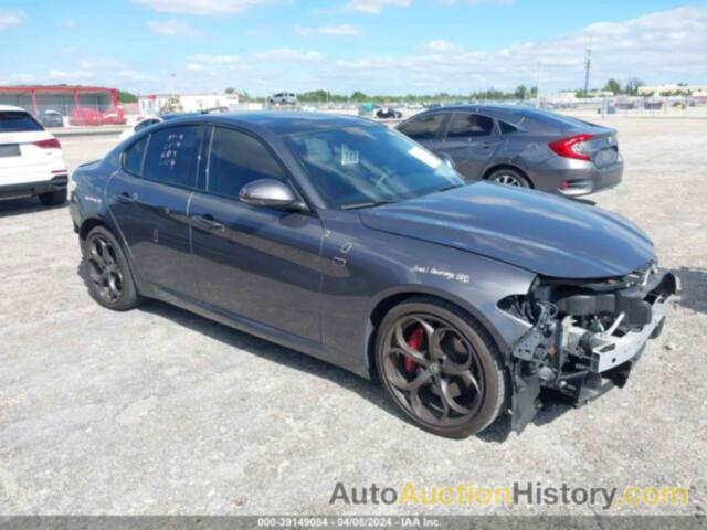 ALFA ROMEO GIULIA TI RWD, ZARFAECN7H7543351