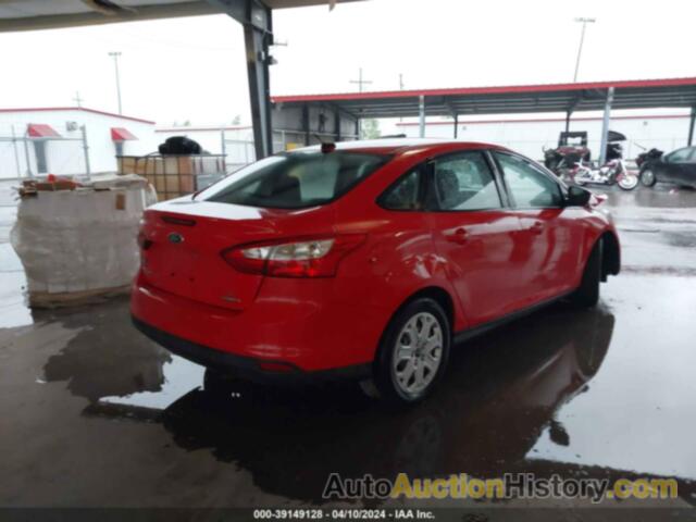 FORD FOCUS SE, 1FAHP3F26CL461947