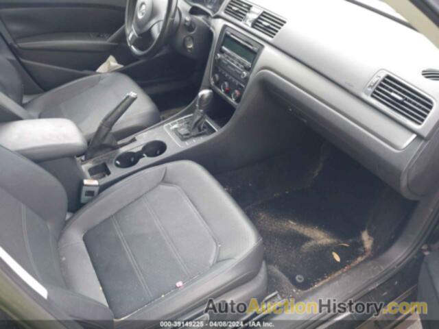 VOLKSWAGEN PASSAT S, 1VWAT7A34EC064199