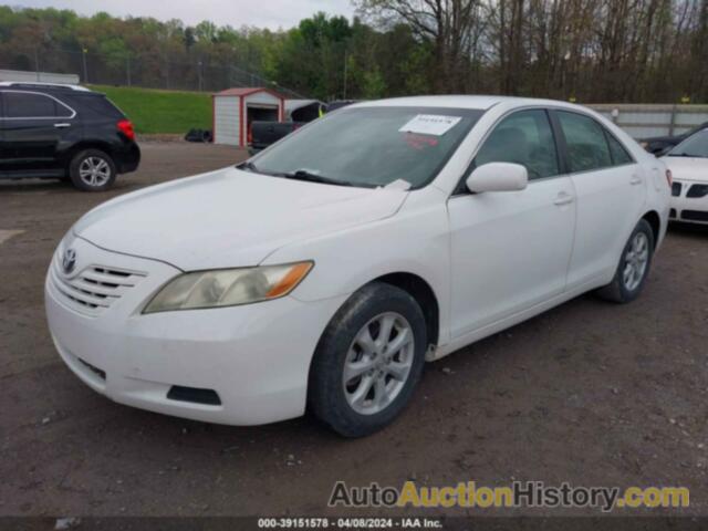 TOYOTA CAMRY LE, 4T1BE46K18U737301