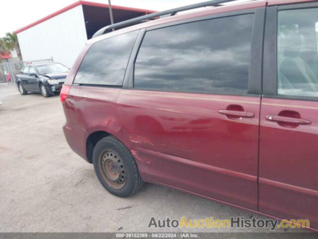 TOYOTA SIENNA LE, 5TDZK23C49S284813