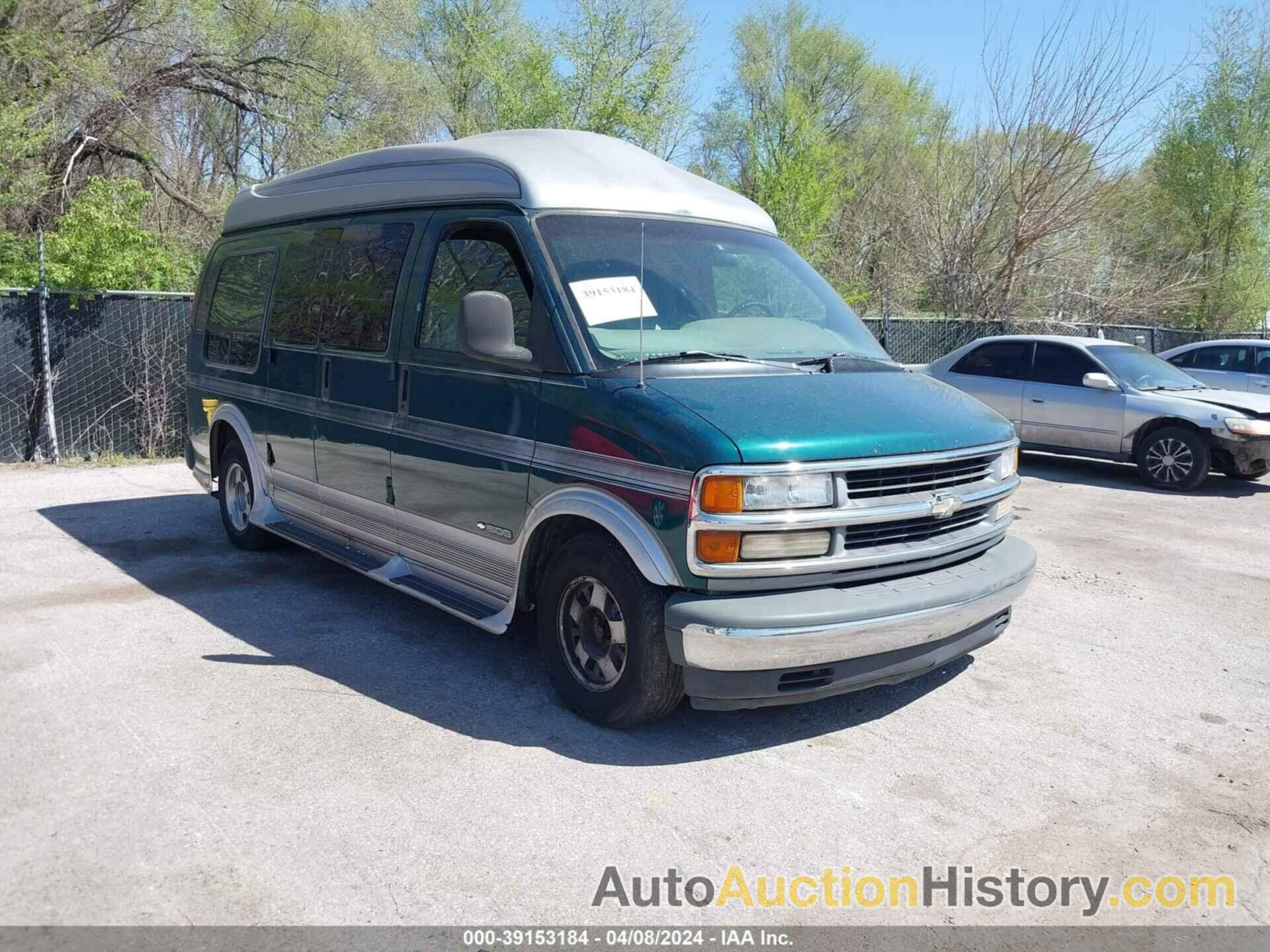 CHEVROLET CHEVY VAN G1500, 1GBFG15R3W1096894