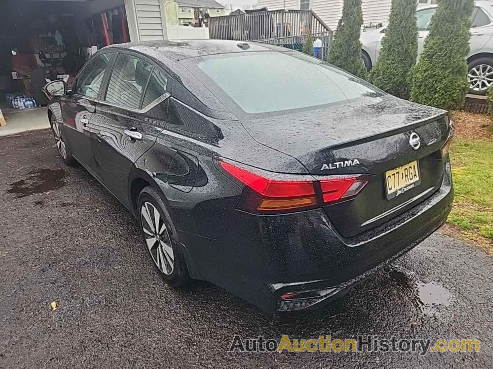 NISSAN ALTIMA SV, 1N4BL4DV5NN373239