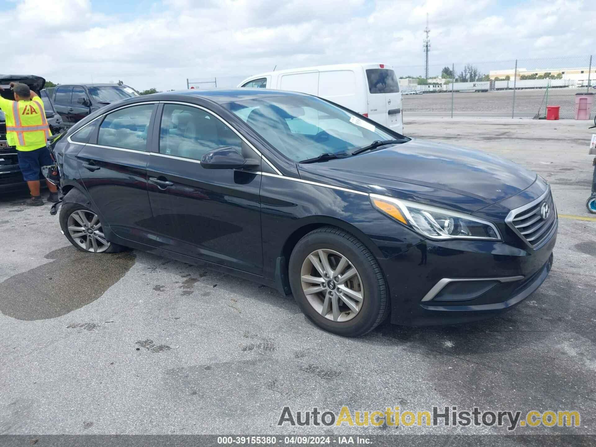 HYUNDAI SONATA SE, 5NPE24AF5HH480240