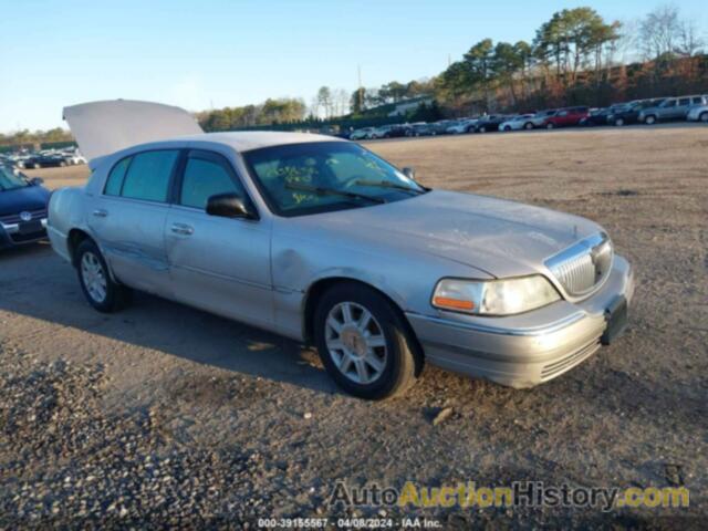 LINCOLN TOWN CAR EXECUTIVE L, 2LNBL8EV6BX754376