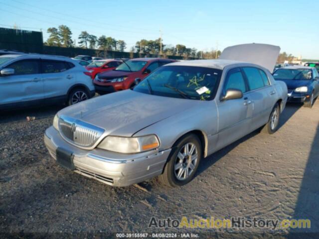 LINCOLN TOWN CAR EXECUTIVE L, 2LNBL8EV6BX754376