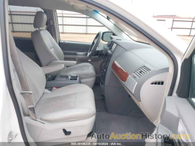 CHRYSLER TOWN & COUNTRY TOURING, 2A8HR54P28R629198