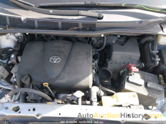 TOYOTA SIENNA XLE 7 PASSENGER, 5TDDZ3DC8KS212397