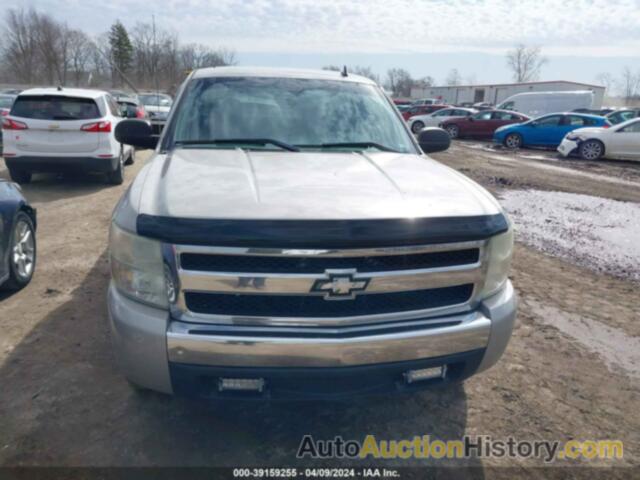 CHEVROLET SILVERADO 1500 LS, 1GCEC19C88Z318178