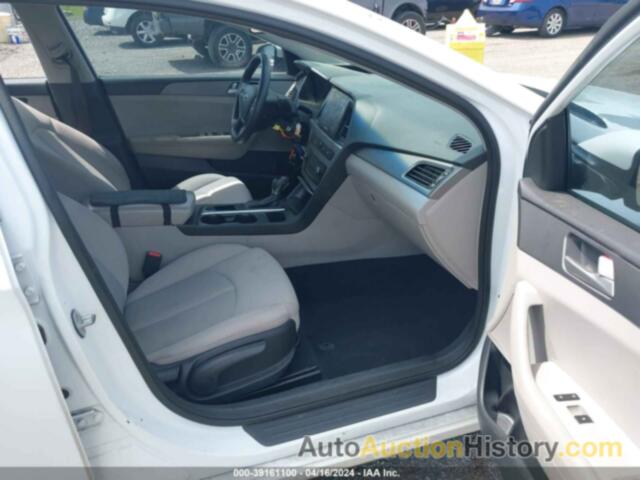 HYUNDAI SONATA 2.4L SE, 5NPE24AF6FH082807