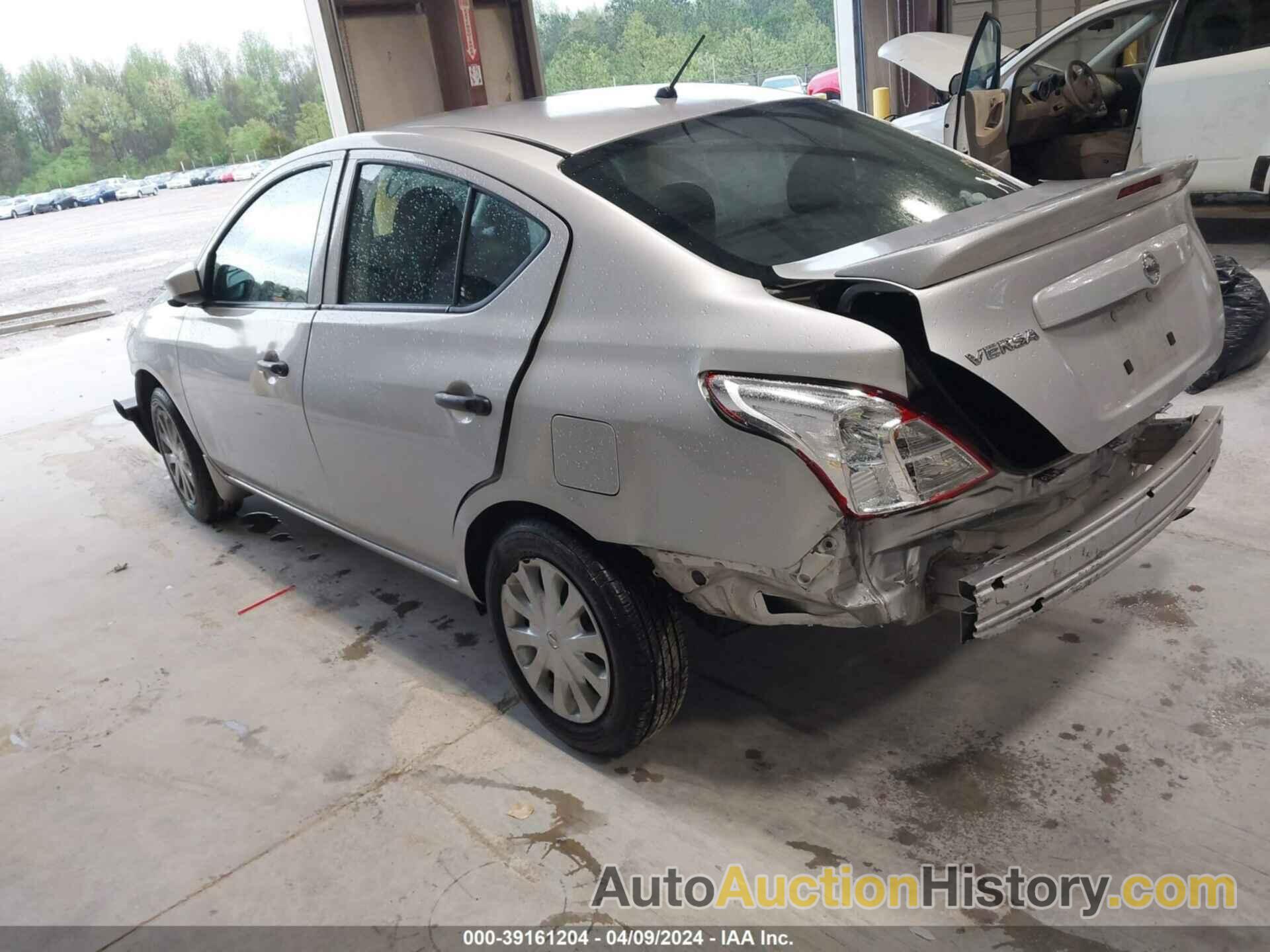 NISSAN VERSA 1.6 S+, 3N1CN7AP0JL876707