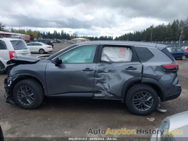 NISSAN ROGUE S, 5N1BT3AA6RC688165