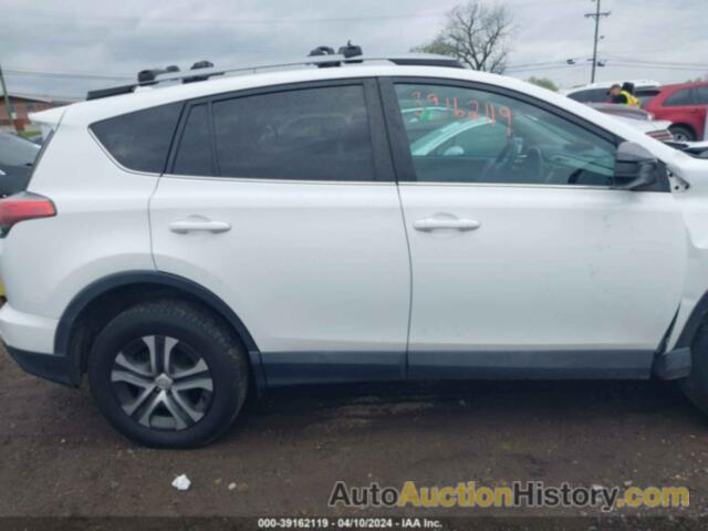 TOYOTA RAV4 LE, 2T3ZFREV9HW327664