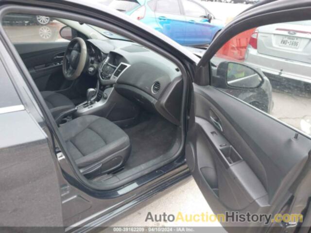 CHEVROLET CRUZE LIMITED 1LT AUTO, 1G1PE5SB2G7123417