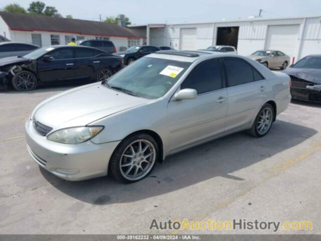 TOYOTA CAMRY LE, 4T1BE32KX6U644581