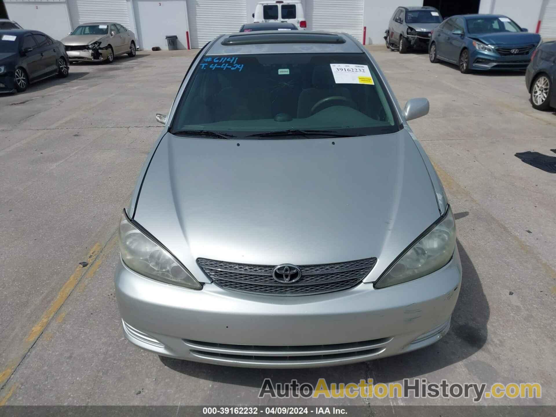 TOYOTA CAMRY LE, 4T1BE32KX6U644581