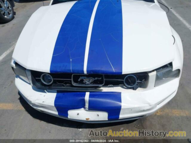 FORD MUSTANG V6 DELUXE/V6 PREMIUM, 1ZVHT80N485174329