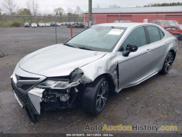 TOYOTA CAMRY SE, 4T1B11HK1JU636594