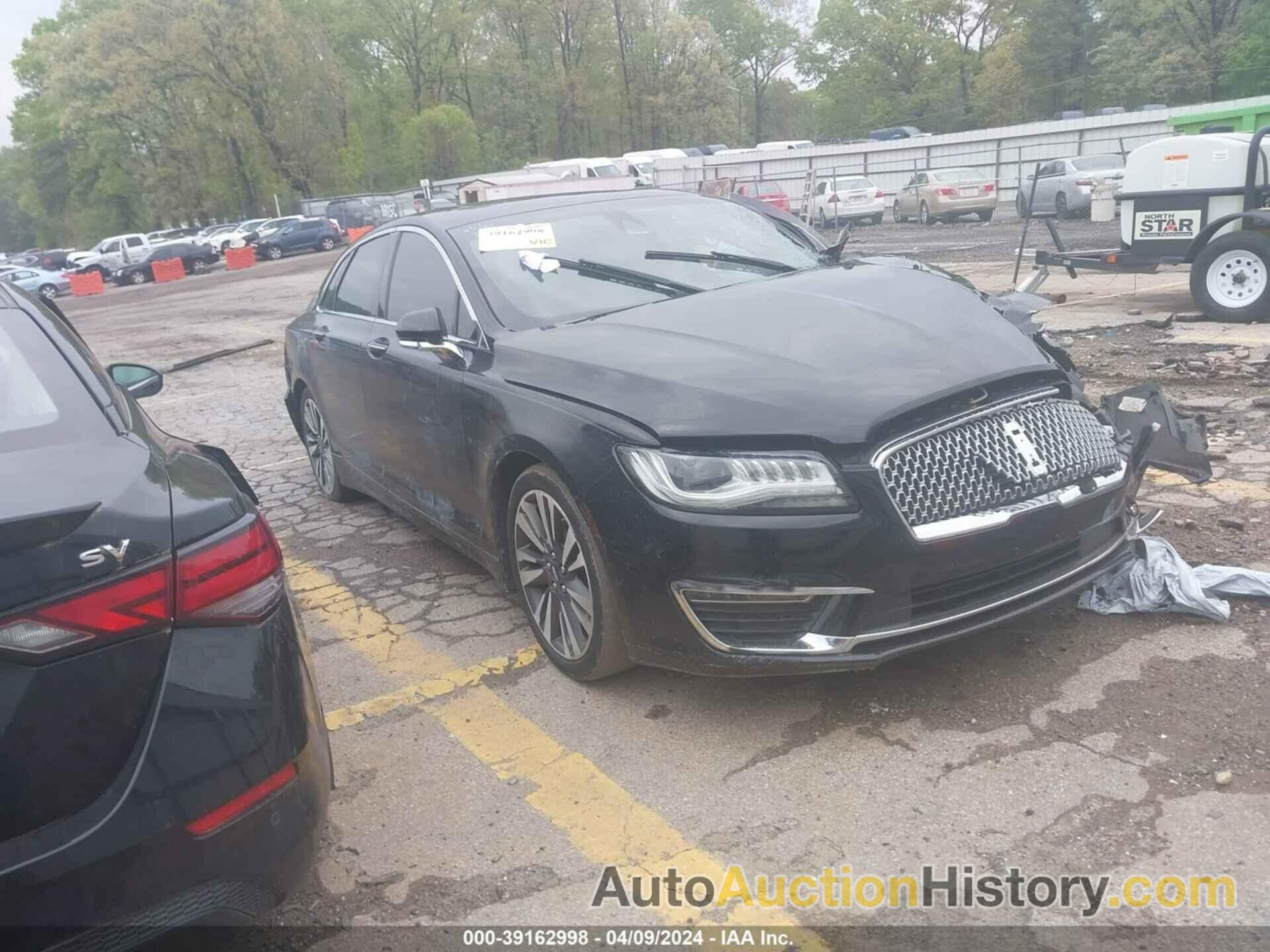 LINCOLN MKZ HYBRID RESERVE, 3LN6L5MU8HR602941