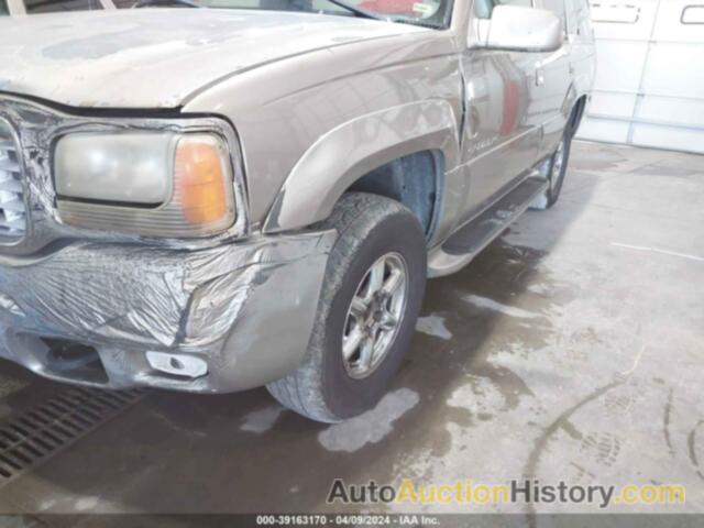 CADILLAC ESCALADE STANDARD, 1GYEK13R0XR413021