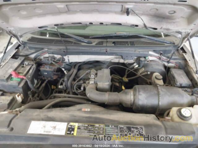 FORD F-150 XL/XLT, 2FTRF17213CA87553