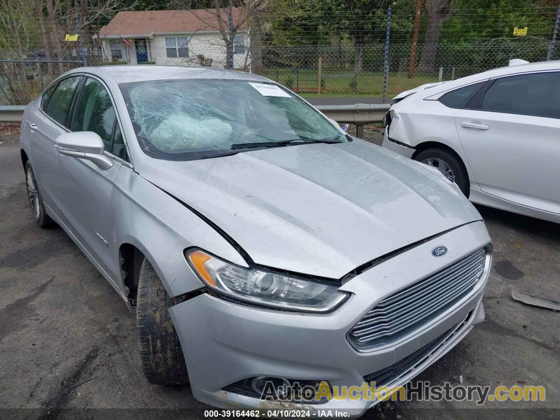 FORD FUSION HYBRID TITANIUM, 3FA6P0RU4DR382234