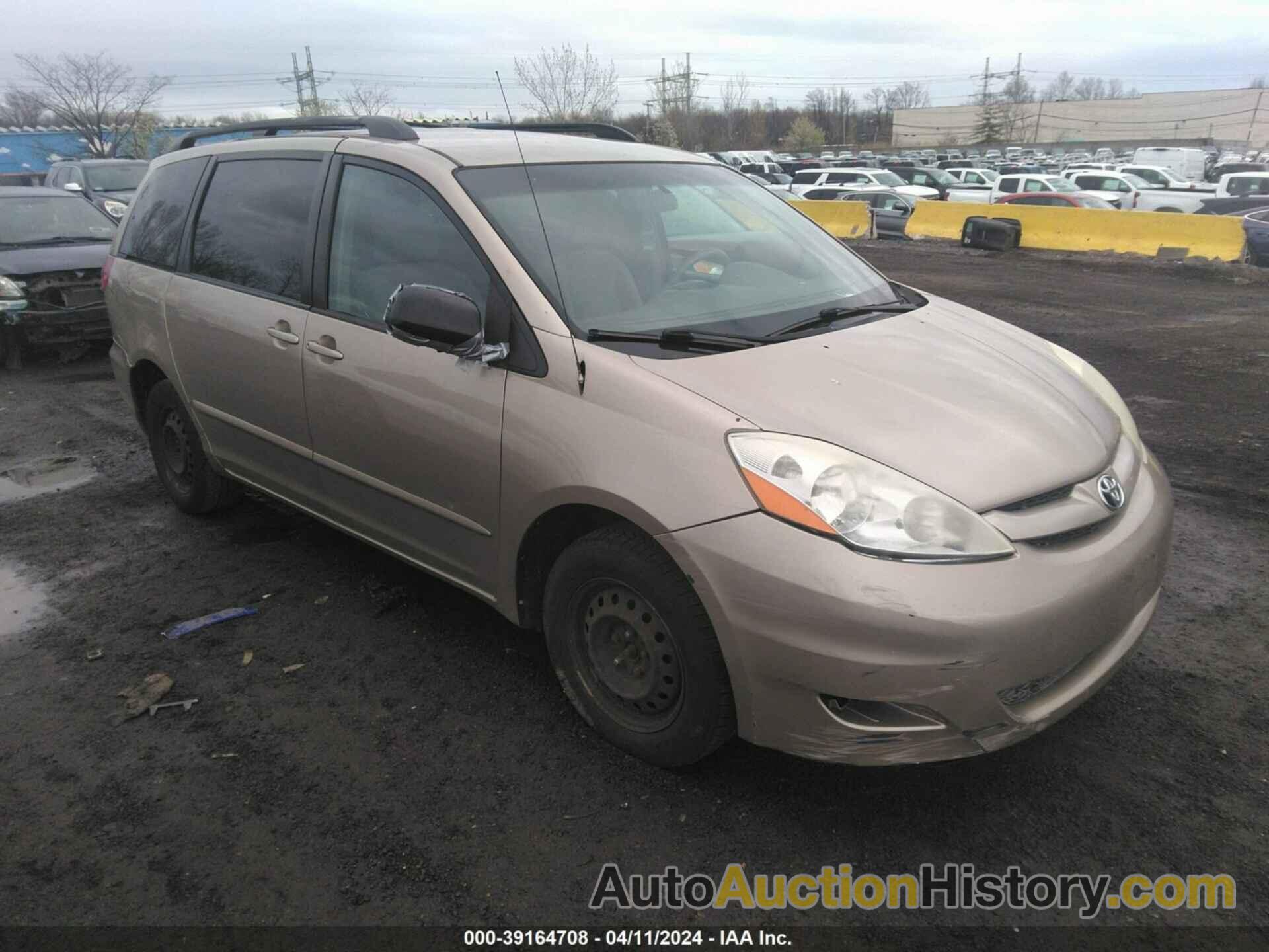 TOYOTA SIENNA LE, 5TDZK23CX8S146885