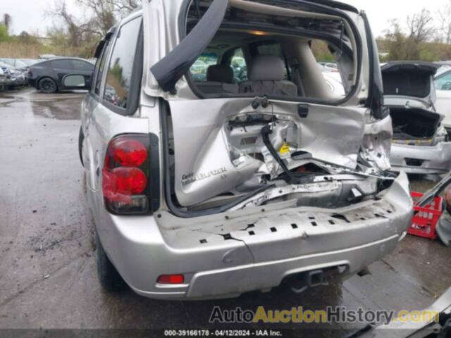 CHEVROLET TRAILBLAZER LT, 1GNDT13S382102427