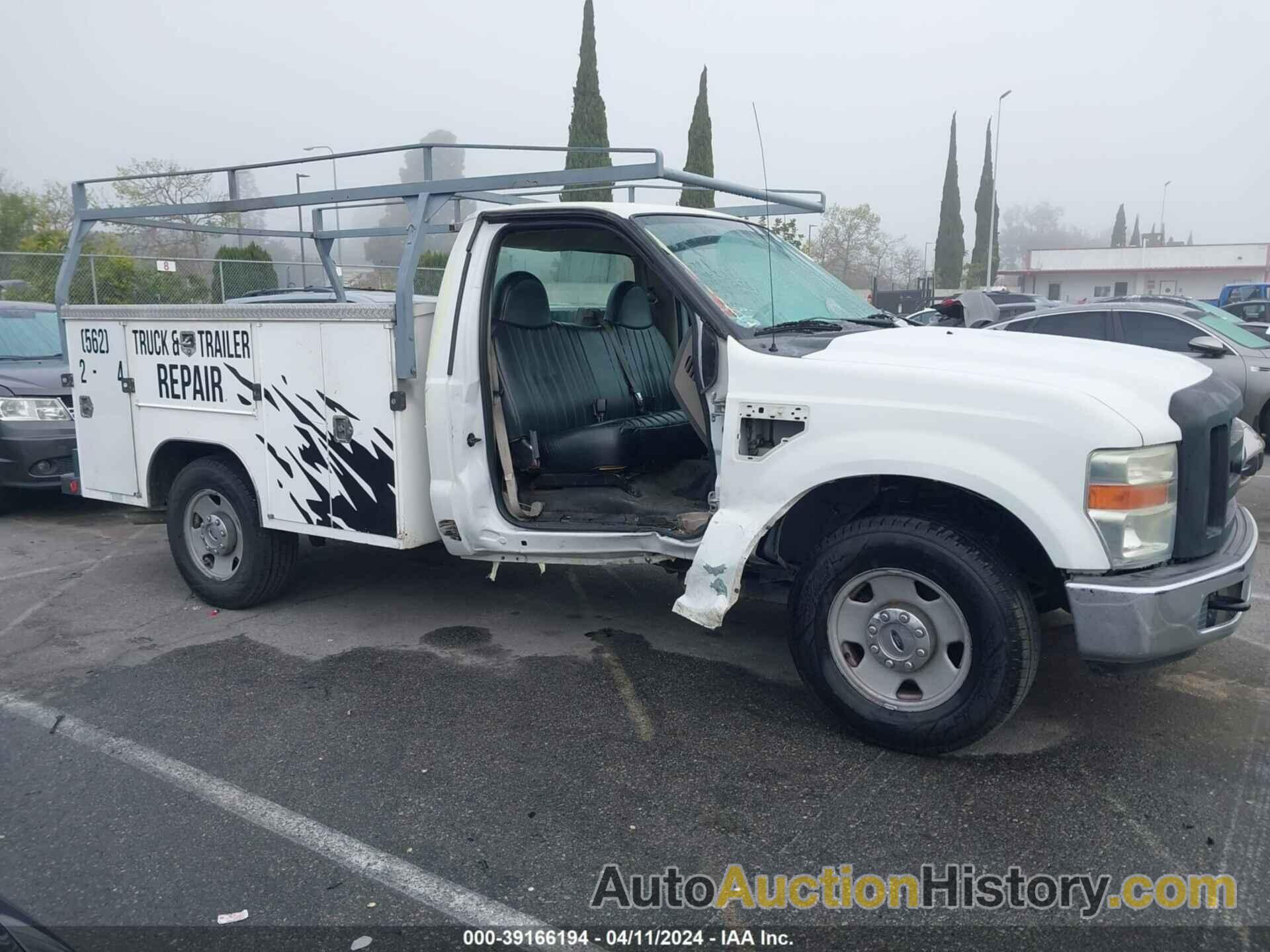 FORD F-250 XL/XLT, 1FTNF20548EA51172