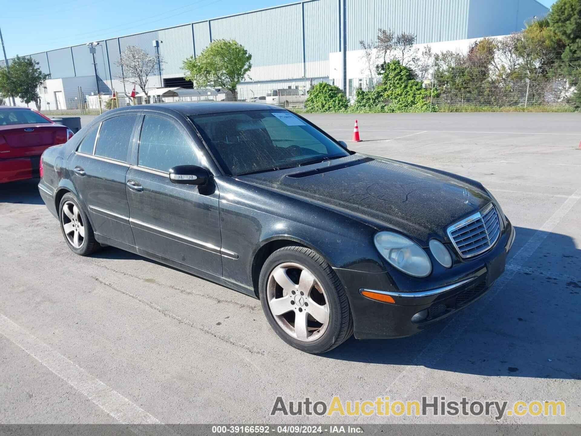 MERCEDES-BENZ E 350, WDBUF56J16A745421