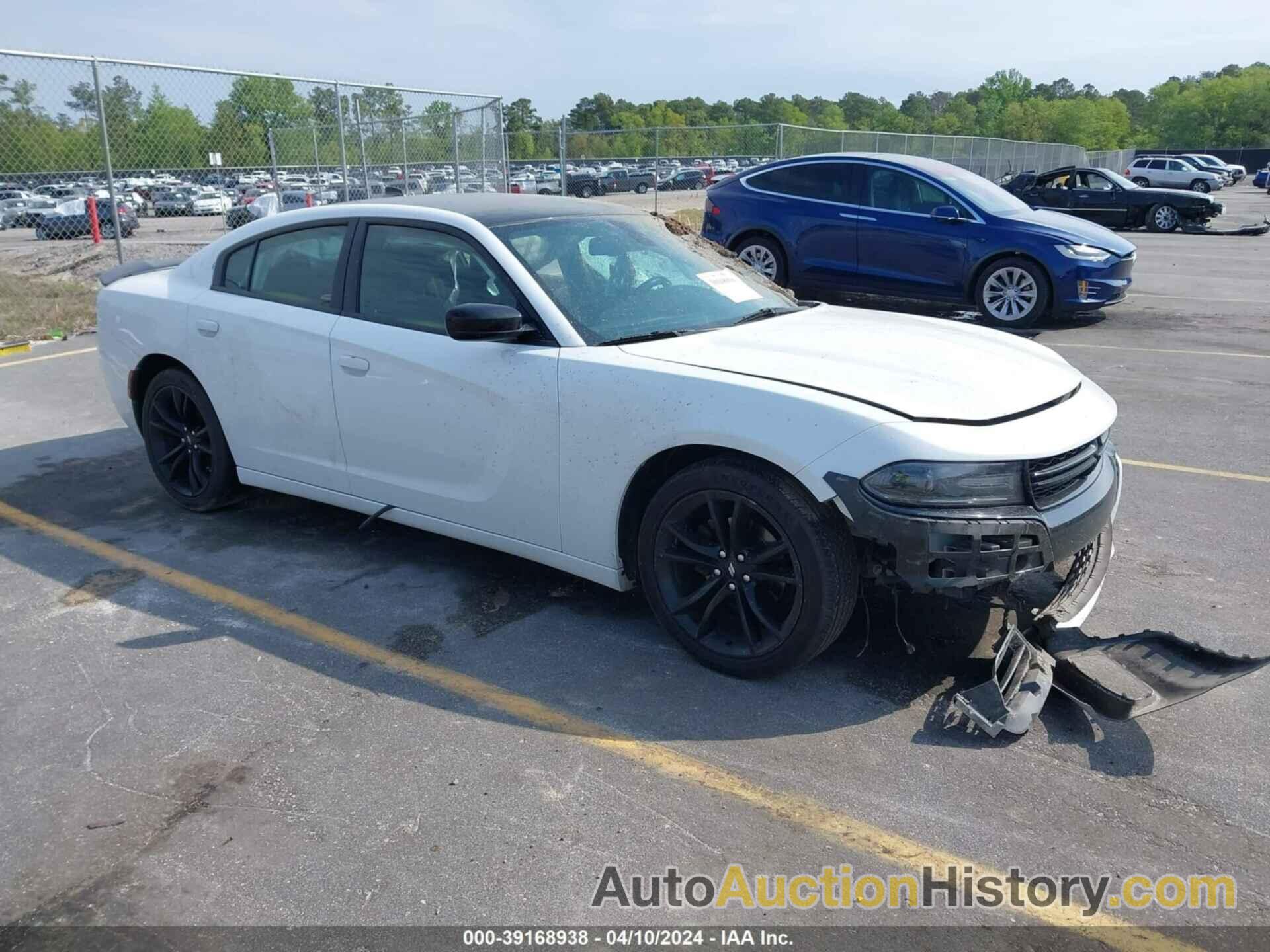 DODGE CHARGER SXT RWD, 2C3CDXHG3HH575376