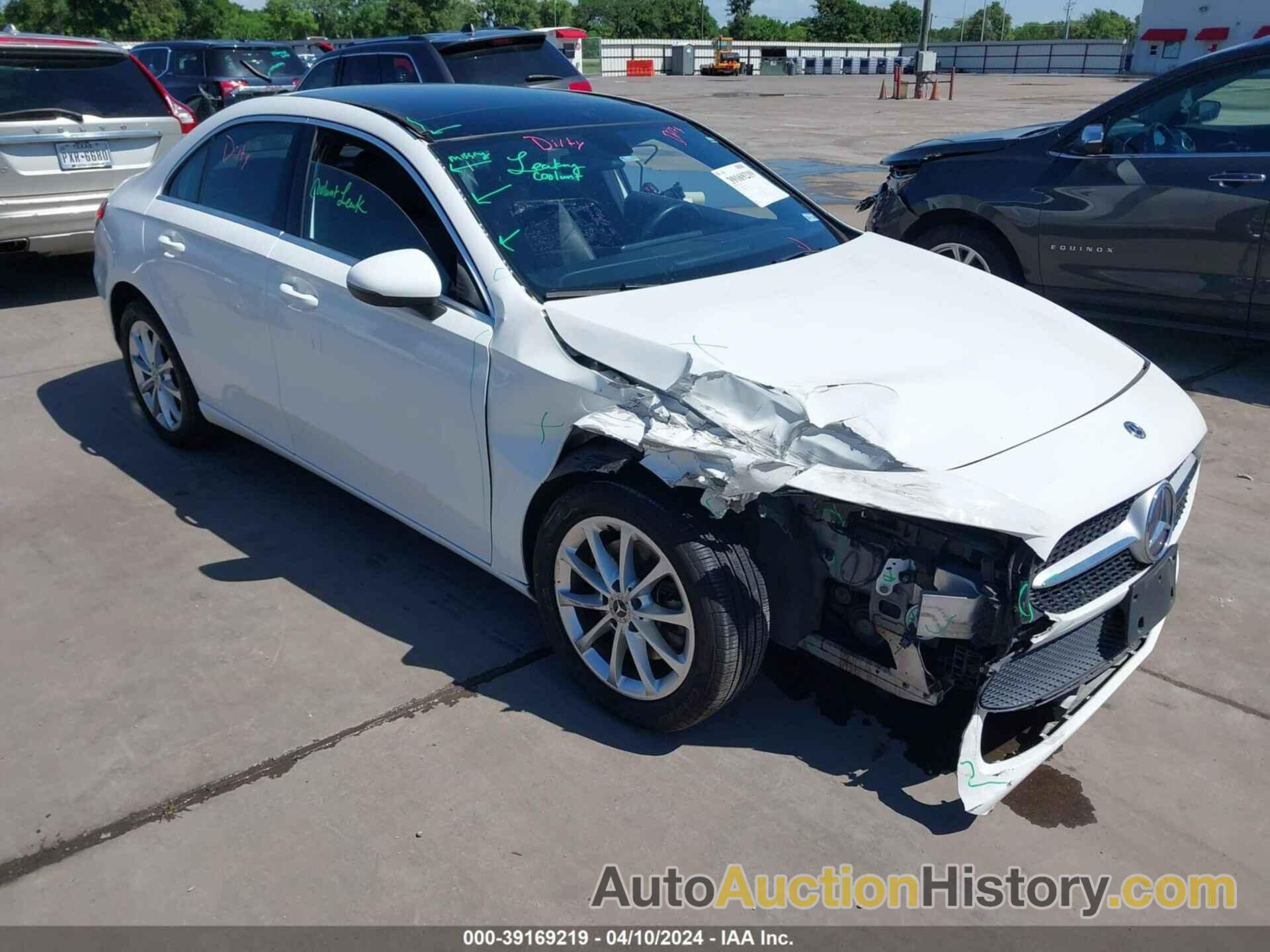 MERCEDES-BENZ A 220 4MATIC, WDD3G4FB3KW020676