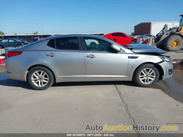 KIA OPTIMA LX, KNAGM4A70B5190990