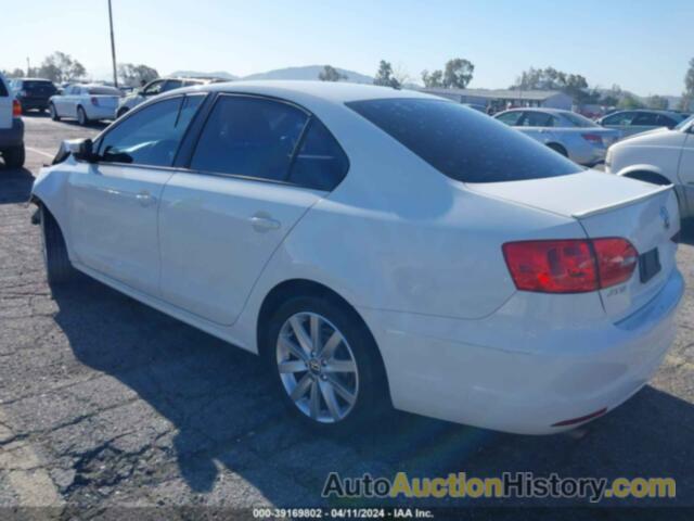 VOLKSWAGEN JETTA 2.5L SE, 3VWDP7AJXCM012782