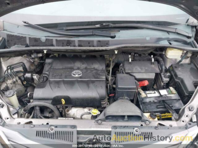 TOYOTA SIENNA LE 8 PASSENGER, 5TDKK3DC5FS559607