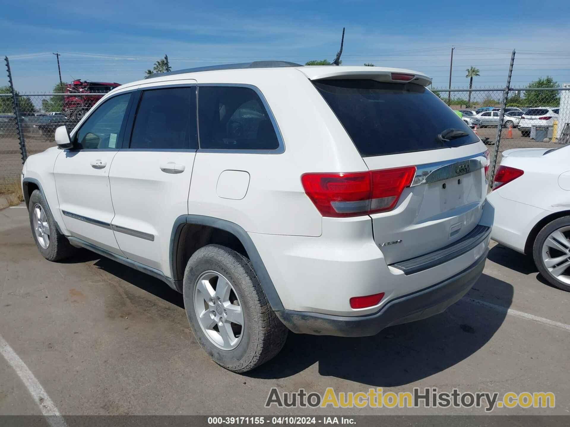 JEEP GRAND CHEROKEE LAREDO, 1J4RS4GG9BC643695