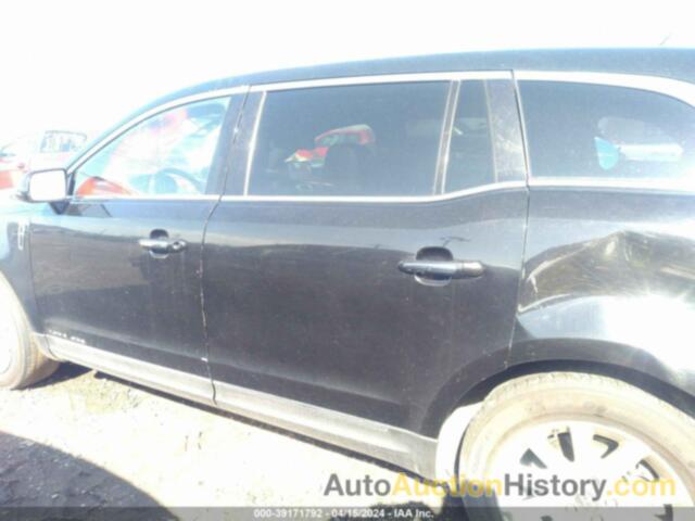 LINCOLN MKT LIVERY, 2LMHJ5NK0GBL02159