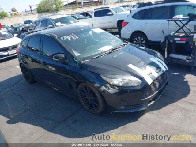 FORD FOCUS ST, 1FADP3L93DL172381