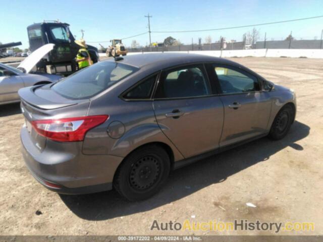 FORD FOCUS SE, 1FADP3F24EL391429