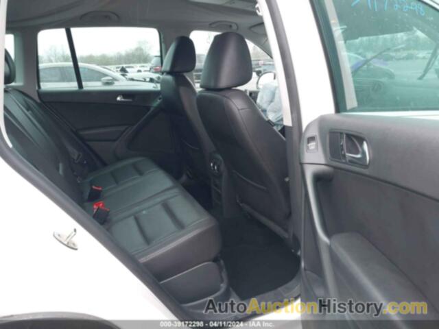 VOLKSWAGEN TIGUAN SE, WVGAV7AX8CW515559