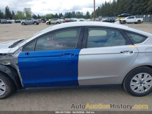 FORD FUSION S, 3FA6P0G75LR217921